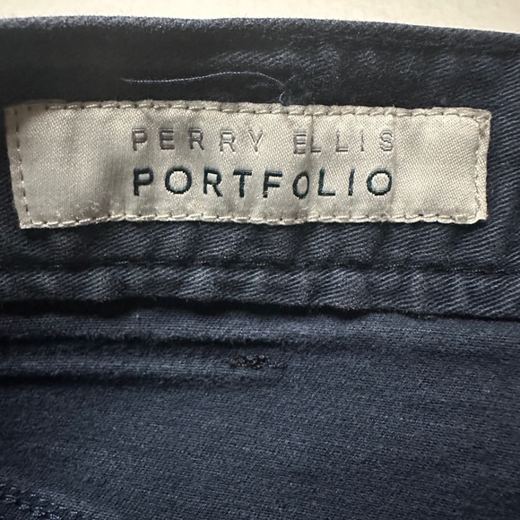 Perry Ellis Portfolio Jeans size 38x32 - Picture 3 of 7